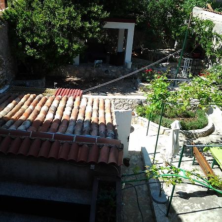 Apartment Mira Cres Εξωτερικό φωτογραφία